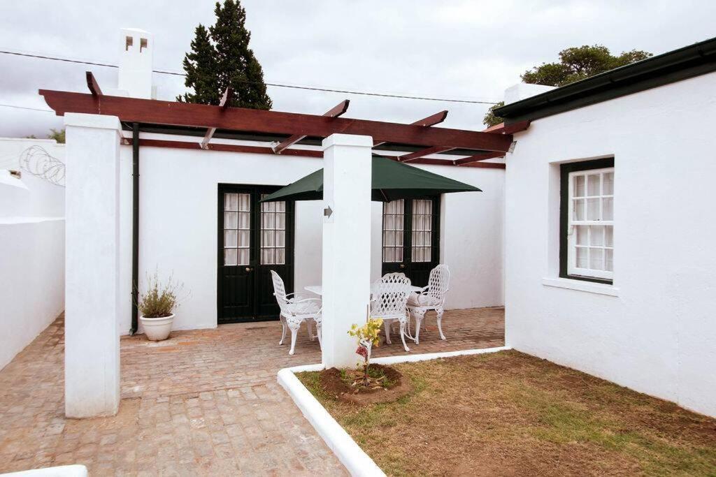 De Kothuize 7 Apartment Graaff Reinet Luaran gambar